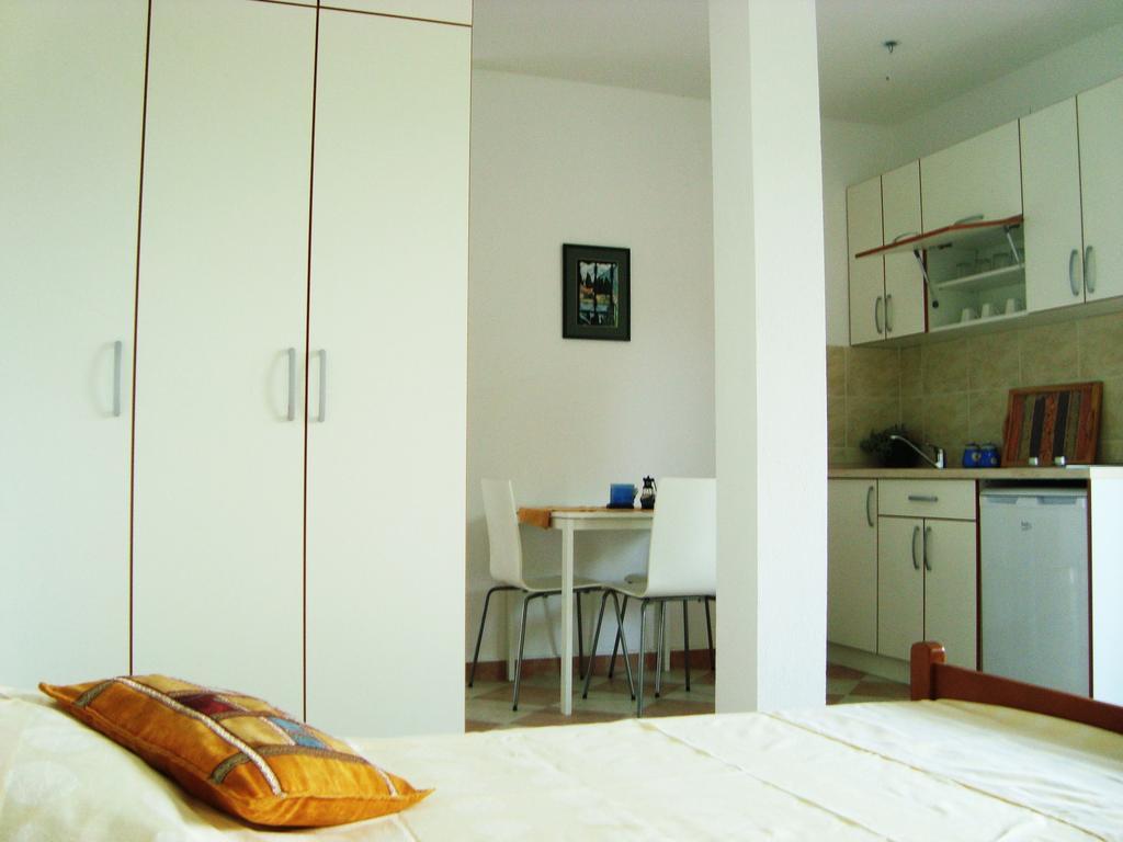 Apartments Rolovina Tivat Cameră foto